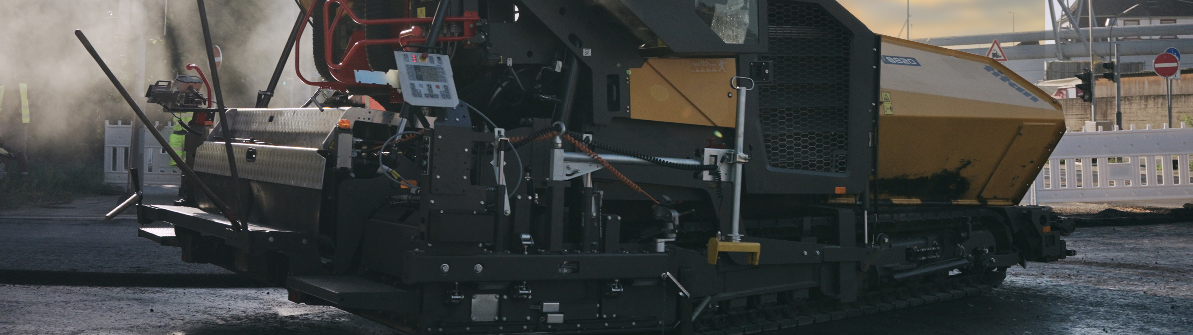 Ammann Straßenbau x Tschulique